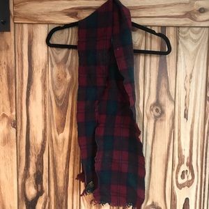 LAMBS WOOL Scarf